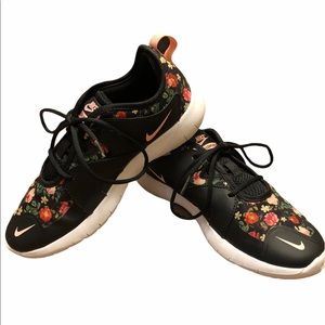 nike flex contact 3 vintage floral